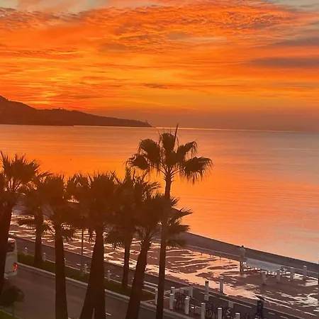 Apartamento Seafront For 6 Promenade Des *